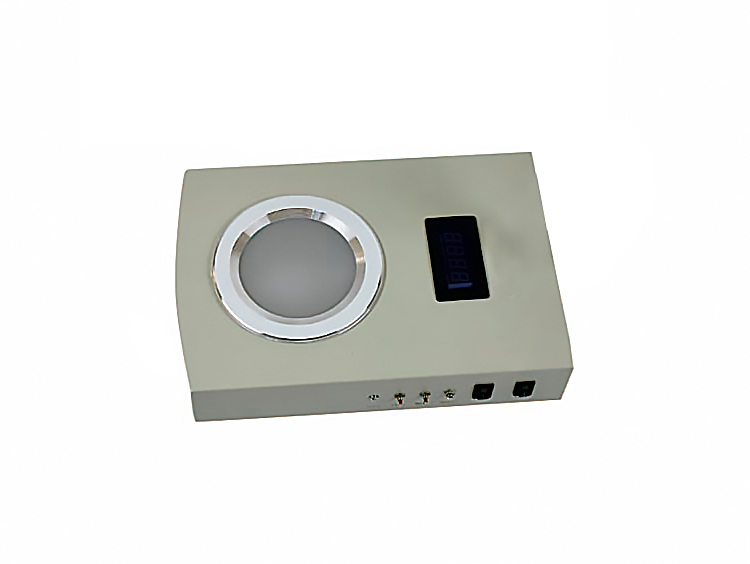 一、產(chǎn)品特點感應(yīng)壓力計數(shù)系統(tǒng)，快速精確，使用簡便3位數(shù)字LED顯示，可計數(shù)0-999，，避免漏數(shù)和重復(fù)計數(shù)可選明暗背景，無眩目背光，便于觀察培養(yǎng)皿，操作不易疲勞可放置直徑50-90mm培養(yǎng)皿放大鏡放大倍數(shù)可變，可用于計數(shù)小菌落可彎曲的支臂連接放大鏡，可清楚地觀察培養(yǎng)皿